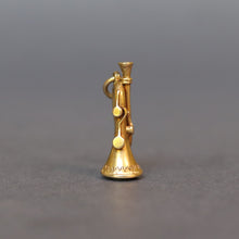 Load image into Gallery viewer, Antique Victorian trumpet intaglio with bloodstone in 15ct gold