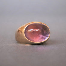 Load image into Gallery viewer, Vintage Scandinavian mid-century amethyst dome ring in 18ct gold