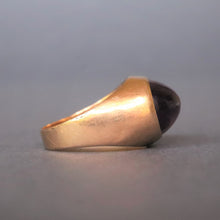 Load image into Gallery viewer, Vintage Scandinavian mid-century amethyst dome ring in 18ct gold