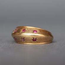 Load image into Gallery viewer, Vintage mid-century ruby ring with star setting in 18ct gold