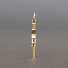 Load image into Gallery viewer, Antique Victorian era Maltese cross watch key in 14ct gold
