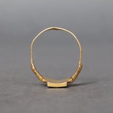 Load image into Gallery viewer, Antique Victorian era enamel plaque ring with pansy in 18ct gold