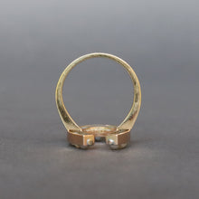 Load image into Gallery viewer, Vintage pearl lucky horseshoe ring in 14ct gold