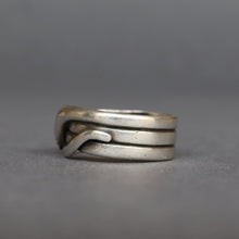 Load image into Gallery viewer, Antique Victorian era coiled snake ring in sterling silver