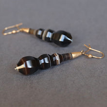 Load image into Gallery viewer, Antique banded agate torpedo drop earrings with faceted design