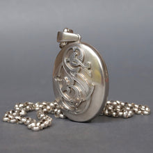Load image into Gallery viewer, Antique 'SC' or CS' monogram locket in silver with chain