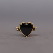 Load image into Gallery viewer, Vintage heart-shaped spinner fob in 9ct gold with bloodstone & onyx