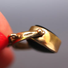 Load image into Gallery viewer, Vintage heart-shaped spinner fob in 9ct gold with bloodstone & onyx