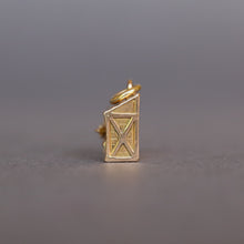 Load image into Gallery viewer, Vintage pigsty articulated lucky charm in 9ct gold