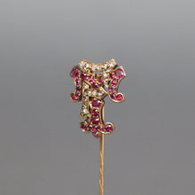 Load image into Gallery viewer, Antique letters 'TF' or 'FT' monogram lapel pin in 18ct gold