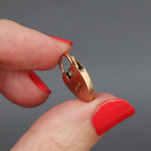 Load image into Gallery viewer, Antique heart padlock with ivy engraving in 9ct gold - two sizes