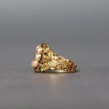Load image into Gallery viewer, Antique Georgian era mourning pinky ring with enamel in 18ct gold