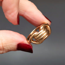 Load image into Gallery viewer, Retro ring. Horse bit ring. Horsebit ring. Gold horsebit ring. Gold horse bit ring. Chunky gold ring. Chunky vintage ring. Heavy vintage ring. Chunky ring.