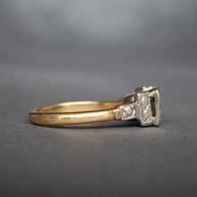 Load image into Gallery viewer, Vintage Art Deco diamond (0.4ct) solitaire ring in platinum & 18ct gold