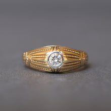 Load image into Gallery viewer, Art deco solitaire ring. Art deco diamond ring. Art deco diamond solitaire ring. Art deco engagement ring. Art deco stacking ring. Vintage diamond ring. Vintage diamond engagement ring. Vintage diamond solitaire ring. Art deco geometric ring.