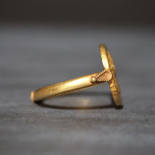 Load image into Gallery viewer, Ring depicting ancient Greek coin, Agathocles & Zeus in 18ct gold