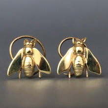 Load image into Gallery viewer, Vintage gold earrings. Vintage insect earrings. Vintage been earrings. Vintage fly earrings. Vintage figural earrings. Bee earrings. Fly earrings. Insect earrings. Gold bee earrings. Gold fly earrings. Gold insect earrings. Whimsical earrings. Quirky earrings. Whimsical jewelry. Quirky jewelry. Whimsical jewellery. Quirky jewellery.