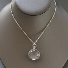 Load image into Gallery viewer, Vintage 'Pool of Light' locket with twist chain in sterling silver