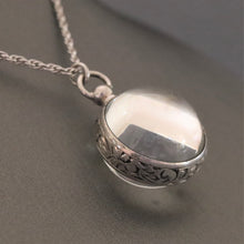 Load image into Gallery viewer, Vintage 'Pool of Light' locket with twist chain in sterling silver