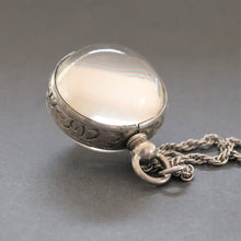 Load image into Gallery viewer, Vintage 'Pool of Light' locket with twist chain in sterling silver