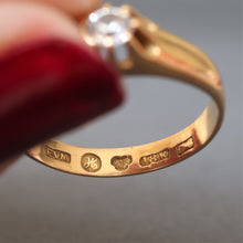 Load image into Gallery viewer, Vintage 1930s topaz & white sapphire trilogy ring in 18ct gold