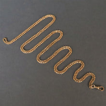 Load image into Gallery viewer, Antique gold chain. Antique chain. Long guard chain. Longuard chain. Gold long guard chain. Belcher link chain. Gold belcher link chain. Hinged clip. Faceted belcher links. Victorian chain. Gold Victorian chain.
