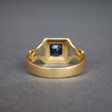 Load image into Gallery viewer, Early vintage square-cut sapphire ring in 18ct gold
