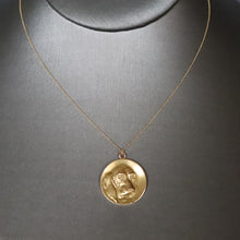 Load image into Gallery viewer, Antique French Art Nouveau pendant with a hound in 18ct gold
