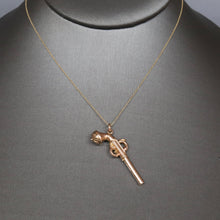 Load image into Gallery viewer, Antique Victorian telescopic pencil pistol pendant in 9ct gold
