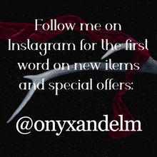 Load image into Gallery viewer, Antique wedding band with orange blossom motif in 18ct white gold
