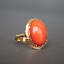 Load image into Gallery viewer, Vintage 1970s era coral cabochon cocktail ring in 18ct gold
