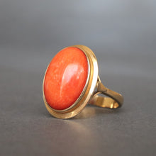 Load image into Gallery viewer, Vintage 1970s era coral cabochon cocktail ring in 18ct gold
