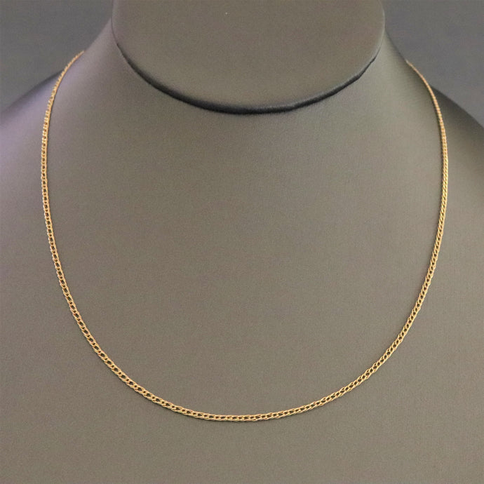Vintage gold chain. Vintage fine chain. Vintage gold necklace. Vintage fine necklace. Vintage wheat link necklace. Vintage wheat link chain. Wheat link chain. Wheat link necklace. Vintage 14ct gold chain. Vintage 14k gold chain. Vintage 14k gold necklace. Vintage 14ct gold necklace.